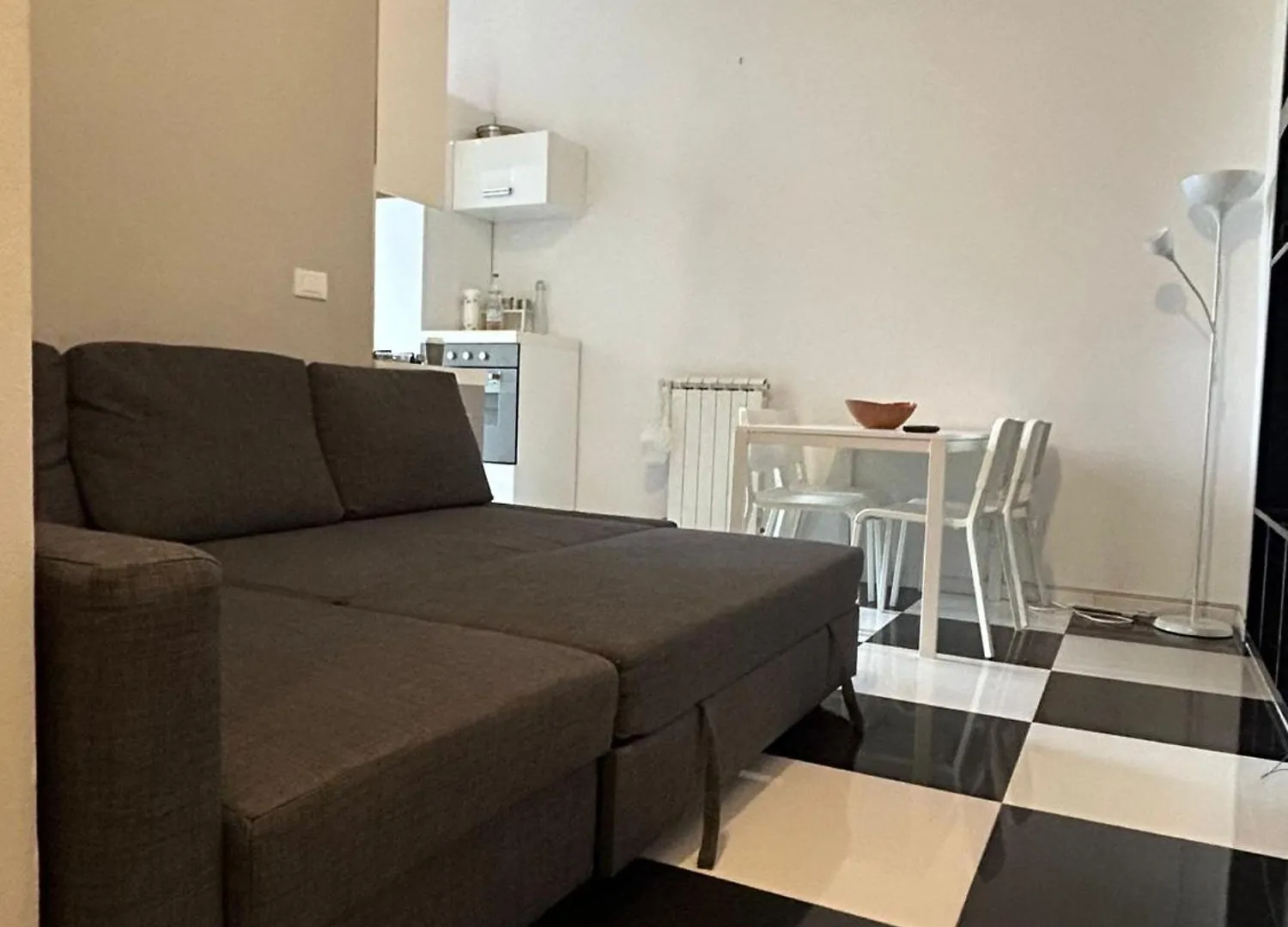 Apartament Ampio Bilocale Sui Navigli Milano Mediolan