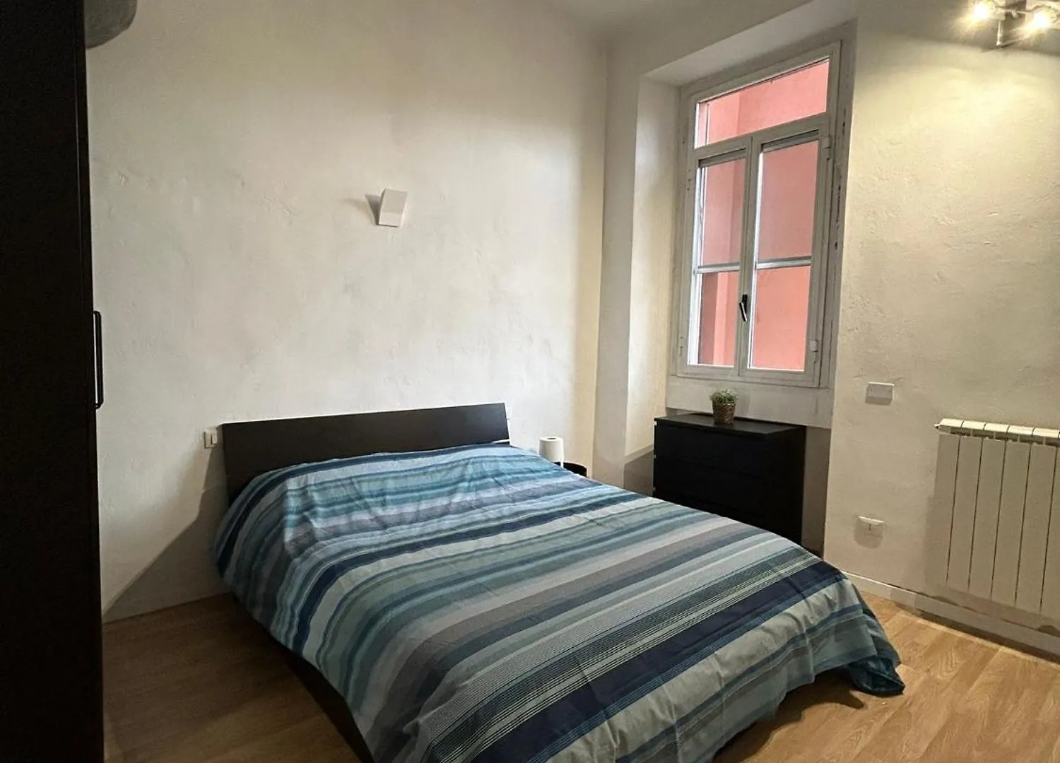 Apartament Ampio Bilocale Sui Navigli Milano 0*, Mediolan Włochy
